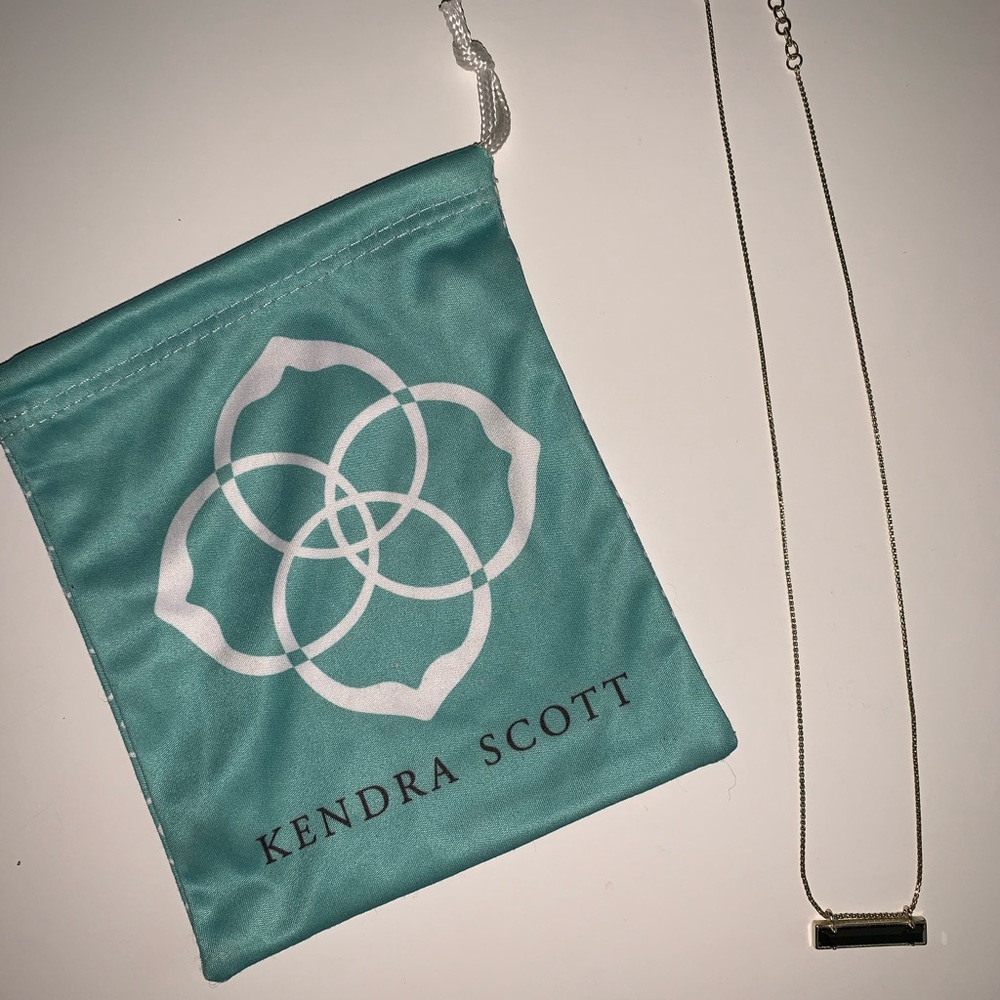 Kendra Scott Black& Gold Bar Necklace